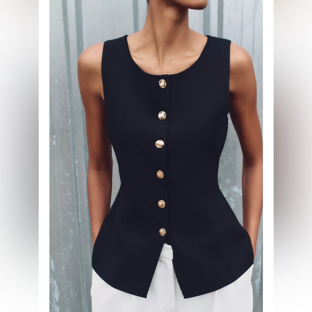 Zara GOLD BUTTON KNITTED VEST TOP